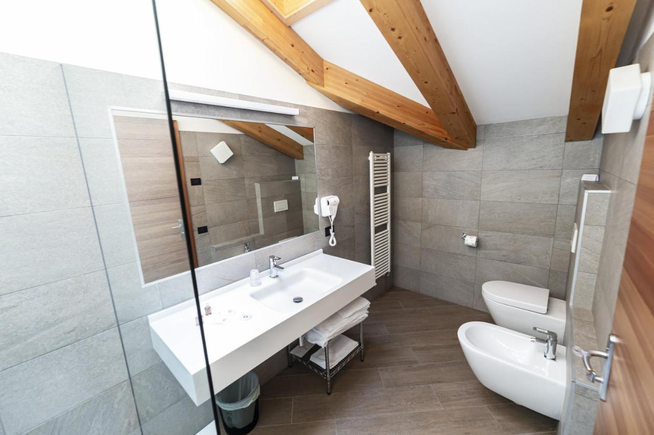 Hotel Garni Paradisi - Wellness & Spa Меццано Екстер'єр фото