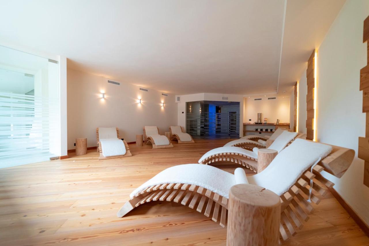 Hotel Garni Paradisi - Wellness & Spa Меццано Екстер'єр фото
