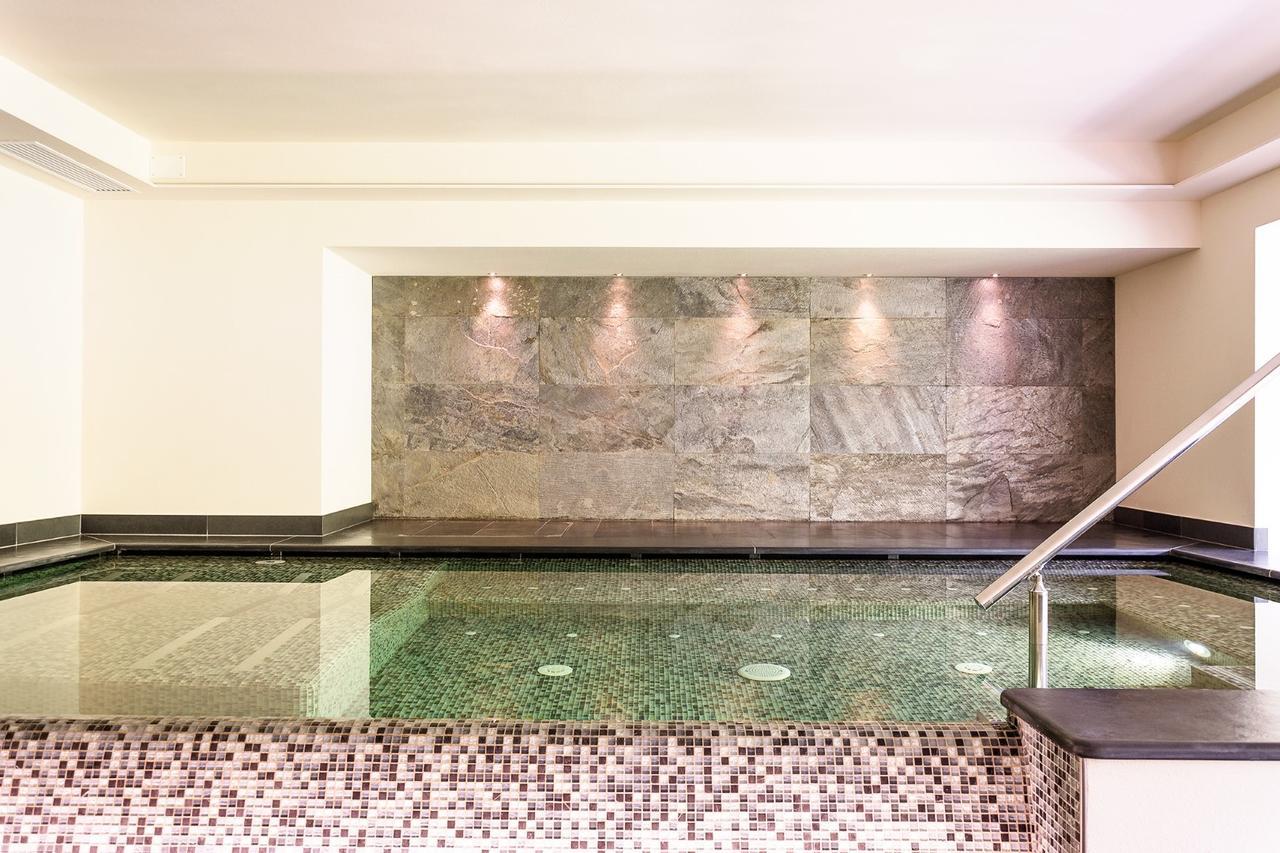 Hotel Garni Paradisi - Wellness & Spa Меццано Екстер'єр фото