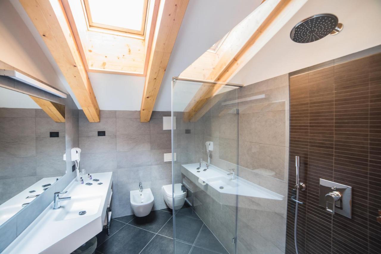 Hotel Garni Paradisi - Wellness & Spa Меццано Екстер'єр фото
